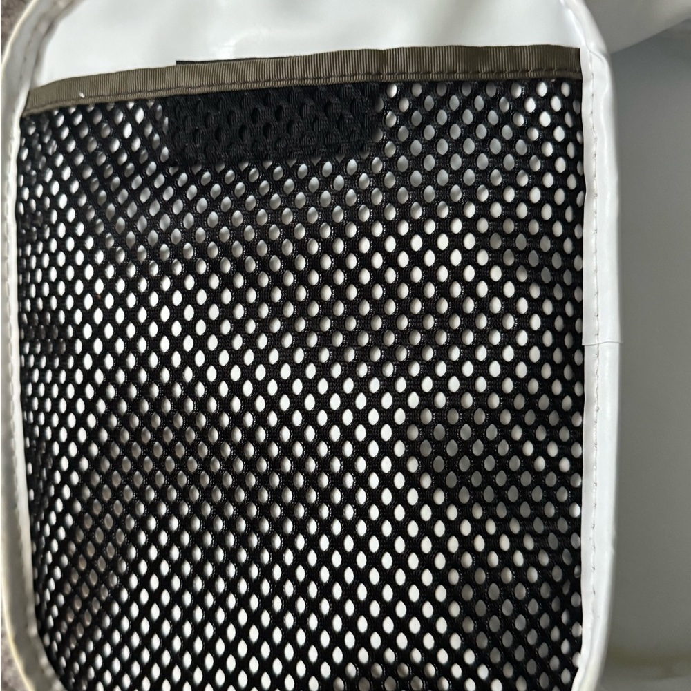 L.L. Bean Blue Floral Mesh‎ Lunch Bag - Picture 5 of 6